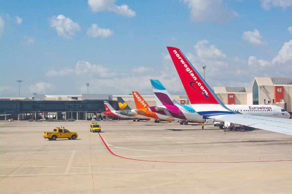 Airplanes in Palma de Mallorca airport