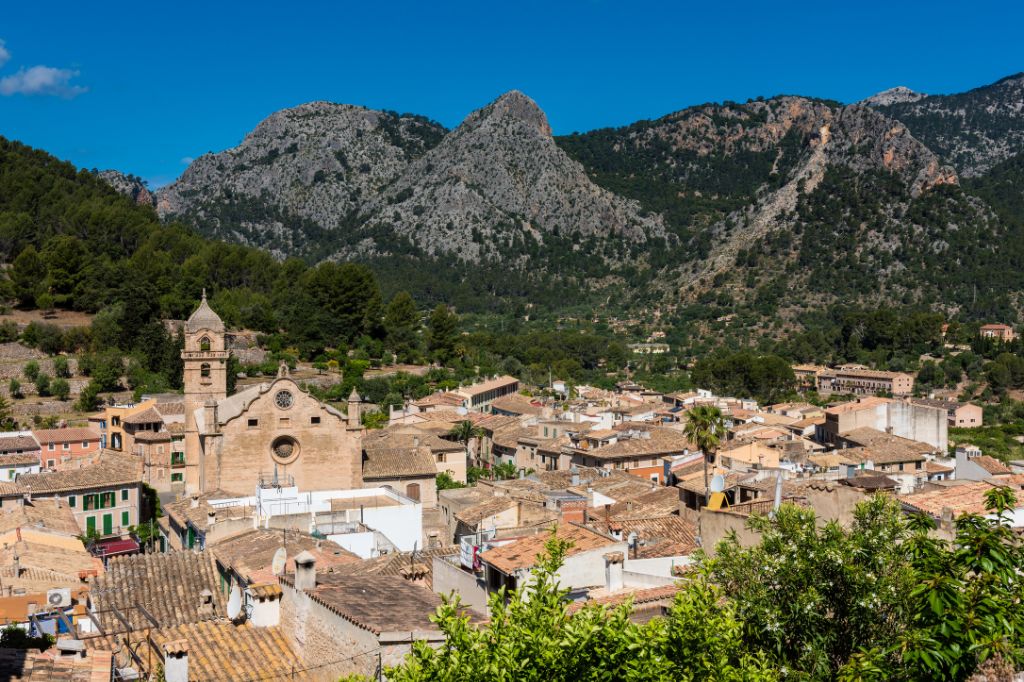 View of Buñol, a town in northwestern Mallorca