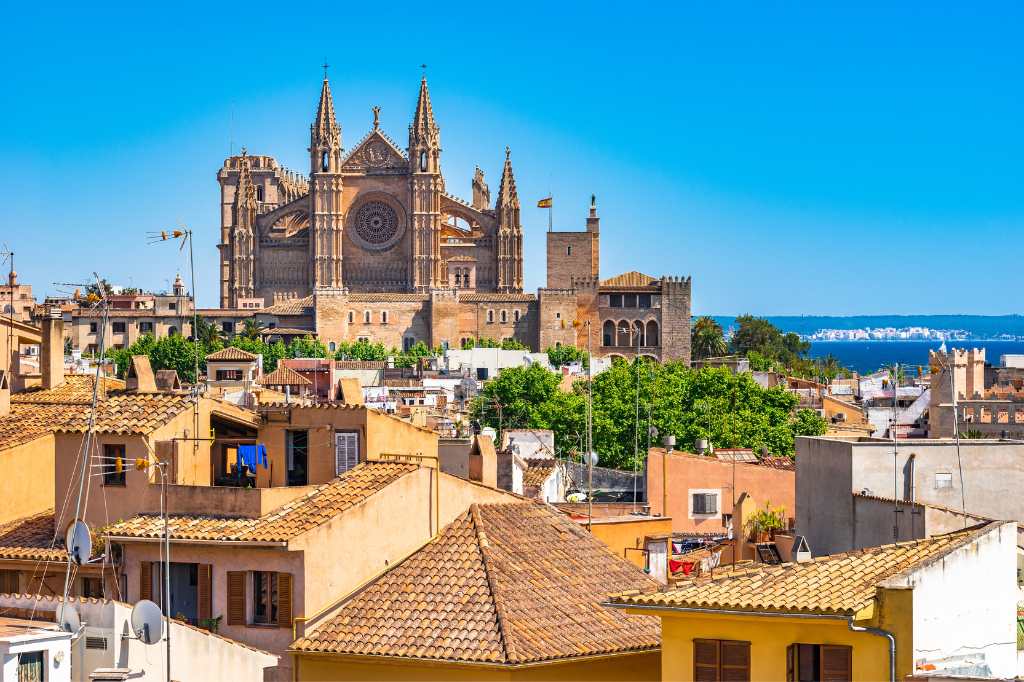 View of the famous Cathedral La Seu in Palma, Mallorca
