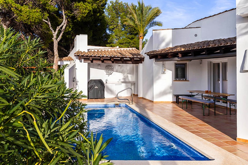Lovely family villa with pool and close to the sea in Santa Ponsa