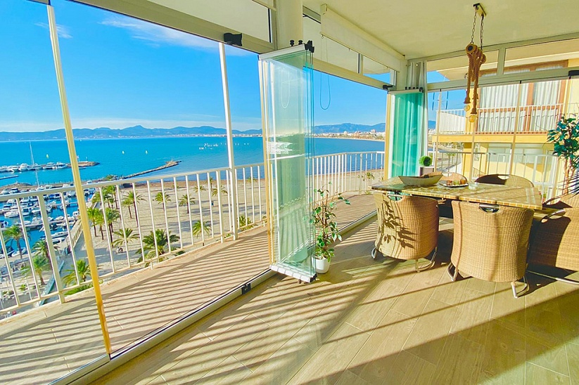 Fantastic sea view penthouse in Club Nautico Arenal