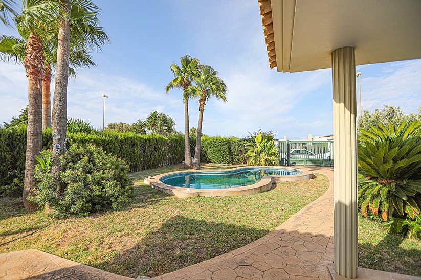 Bright villa with pool and garden in a quiet location in Sa Torre
