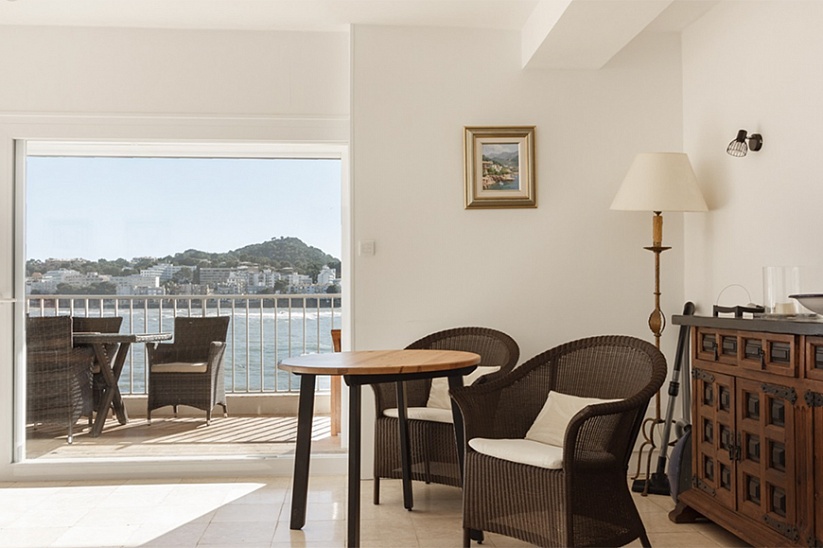 Apartment with panoramic sea views with Santa Ponsa