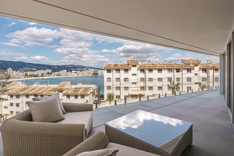 Impressive modern villa with stunning sea views in Cala Viñes