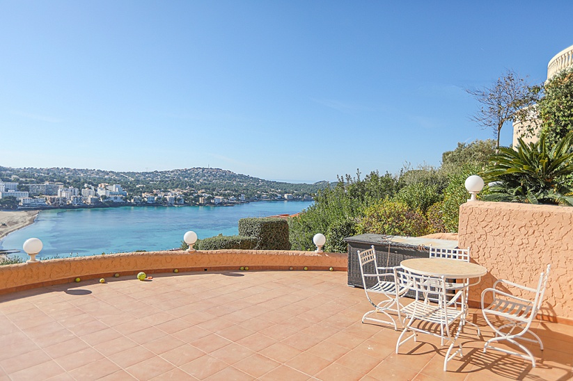 Luxury villa with fantastic sea views in Santa Ponsa