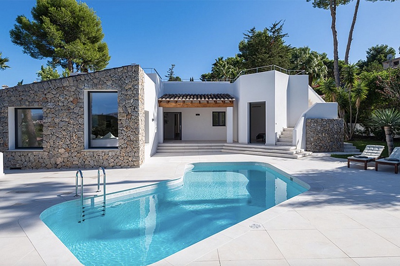 Luxury villa with sea views in Nova Santa Ponsa