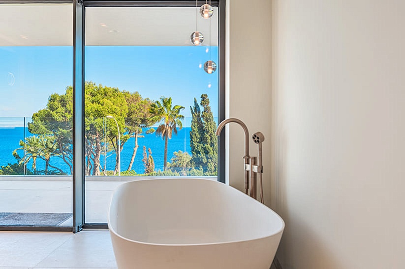 Luxury villa with fantastic sea views in Sol de Mallorca