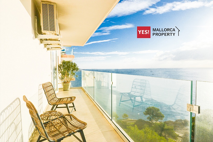 Beautiful apartment with panoramic sea views in Palmanova