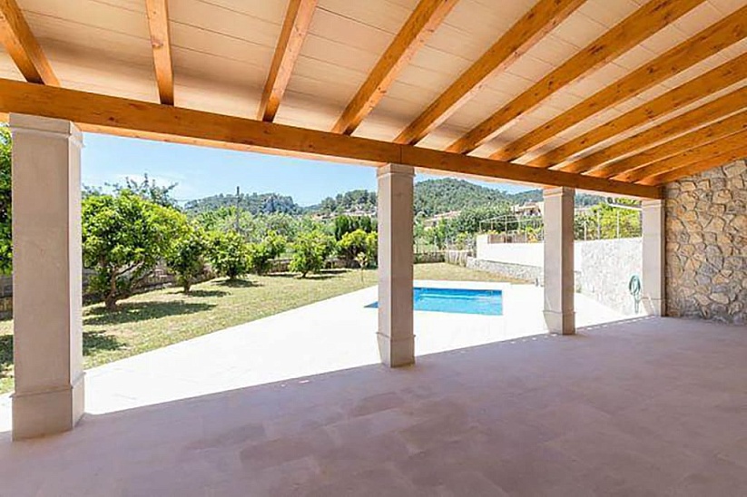 Beautiful chalet with pool in Mancor del Vall, next to Inca