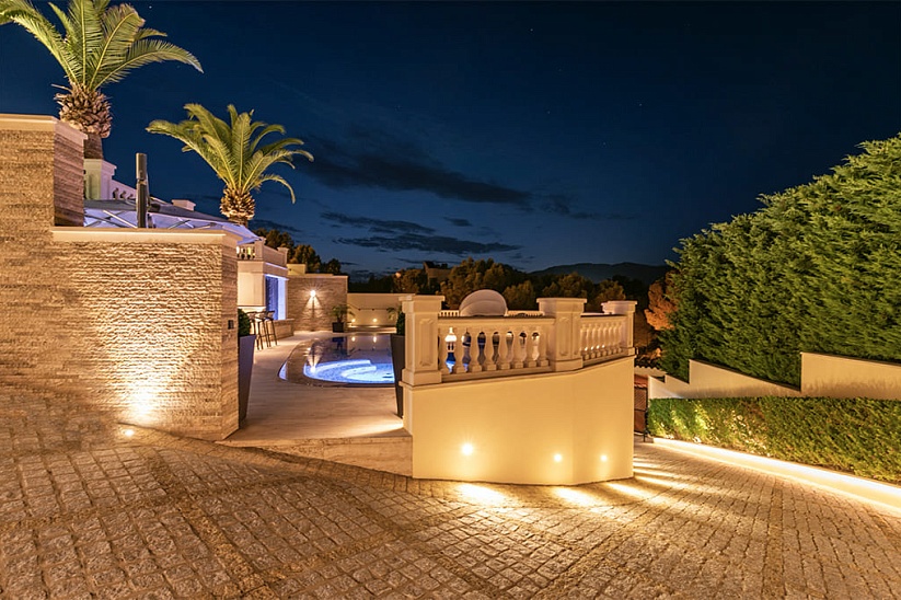 Luxury villa with sea views in Paguera