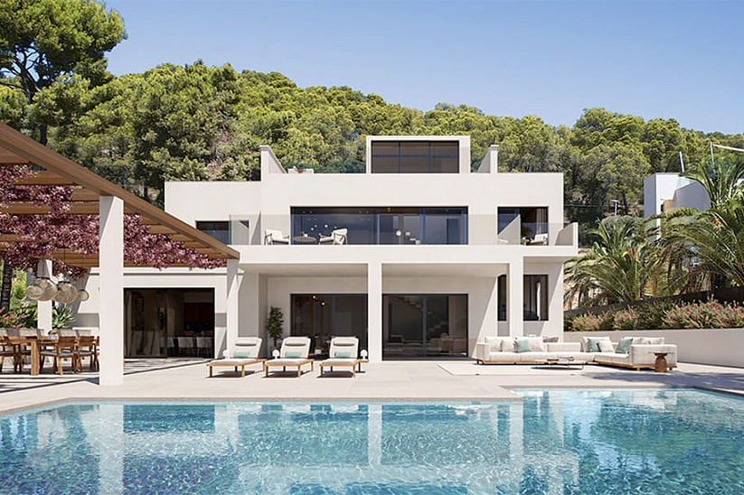 New modern villa with breathtaking sea views in Camp de Mar