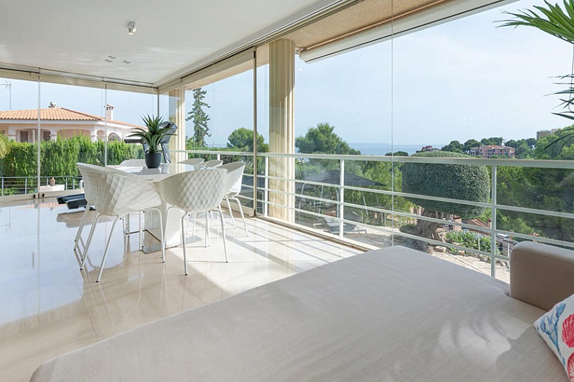 Wonderful villa with fantastic sea and golf course views in Cas Catala