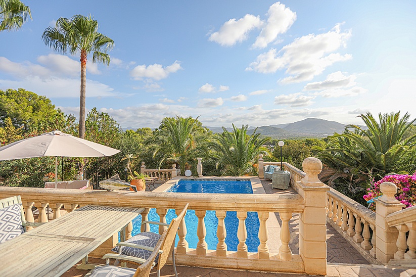 Mediterranean style villa with pool in Costa de la Calma