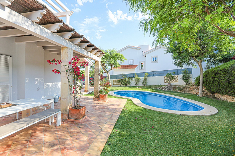 Lovely family villa in a prestigious area in Nova Santa Ponsa