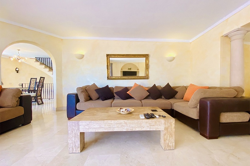 First Line 4 Bedroom Villa with Direct Sea Access and ETV Licence, Cala Dor