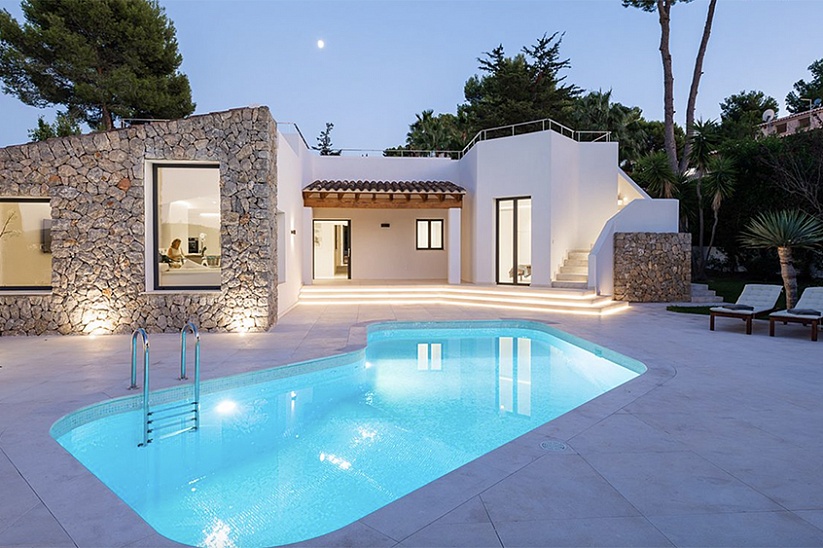Luxury villa with sea views in Nova Santa Ponsa