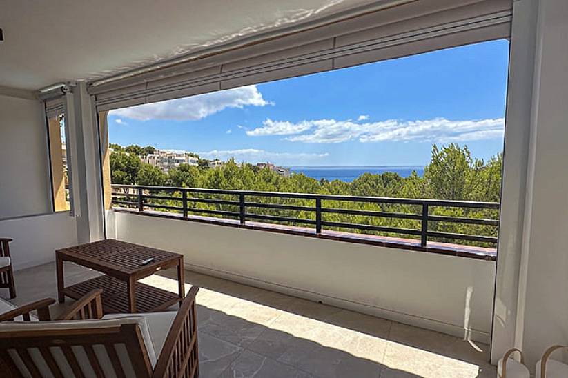 Luxury penthouse with sea views in Cas Catala, Palma