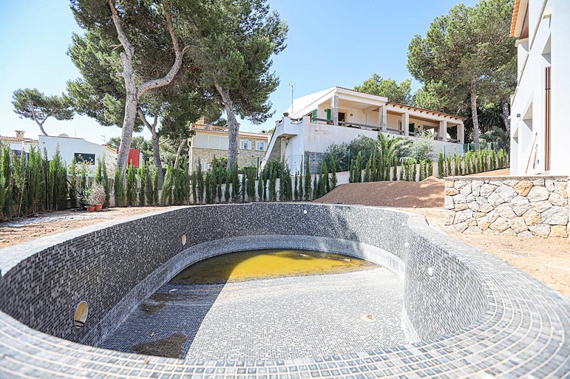 New 3 bedroom villa in a premium location in El Toro