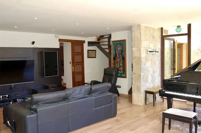 Family house close to the beach in Portals Nous