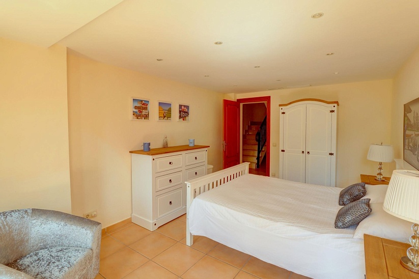 5 bedroom villa with sea views in Costa d'en Blanes