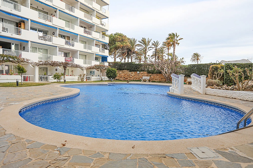 Lovely apartment with access to the sea in a complex in Santa Ponsa