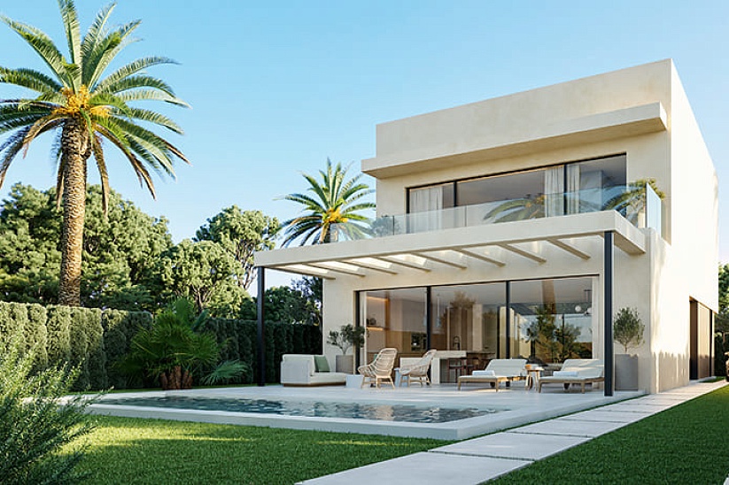 New modern villa under construction in a luxury location in El Toro