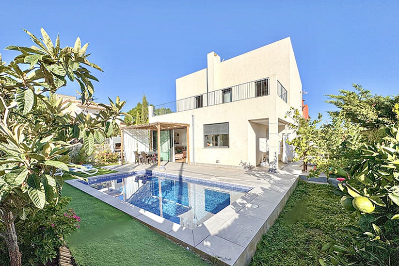 Modern house with private pool in Son Ferrer, close to the Port Adriano