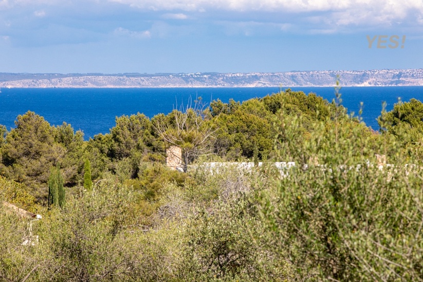 Plot with stunning sea views in Sol de Mallorca