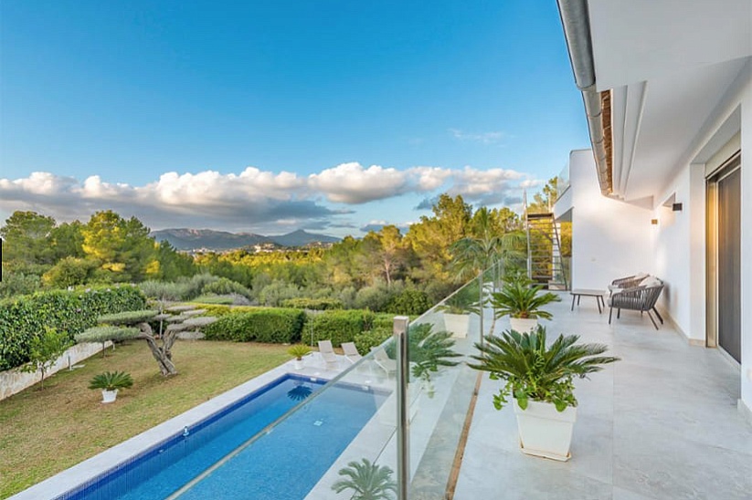Modern stylish villa with sea views in Nova Santa Ponsa