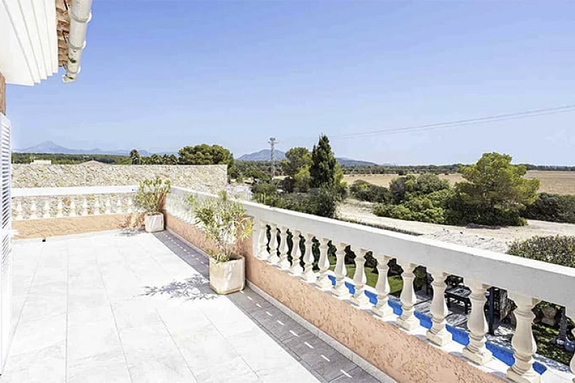 Traditional villa with garden and pool in a quiet area of ​​El Toro