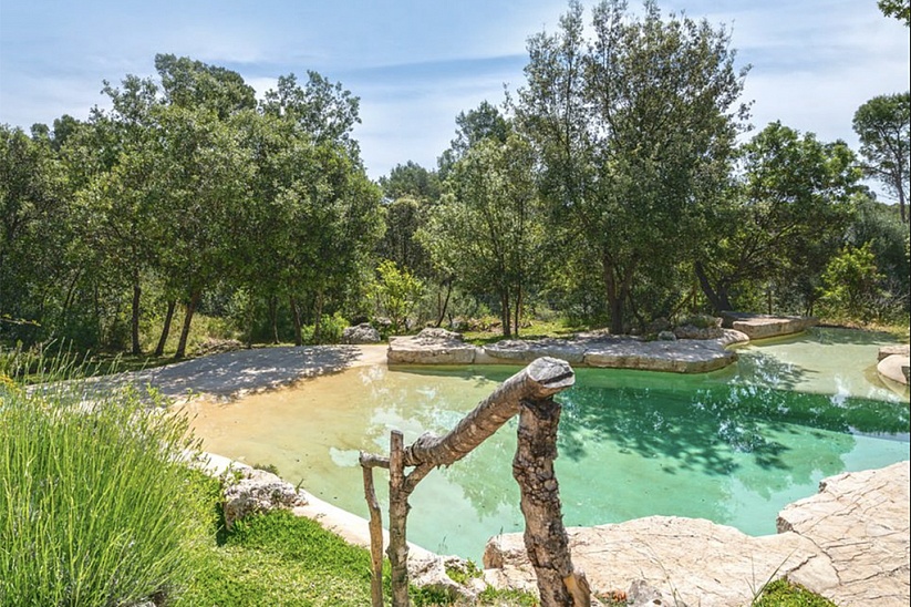 Charming finca with pool in an idyllic location in Costitx
