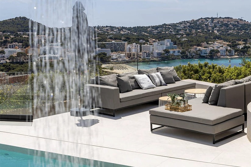Premium villa with fantastic sea views in Santa Ponsa
