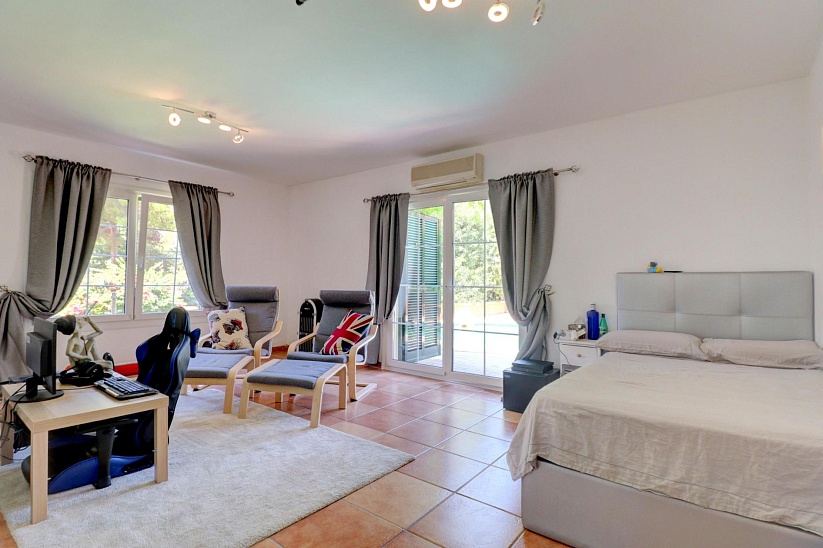 5 Bedroom villa in Santa Ponsa