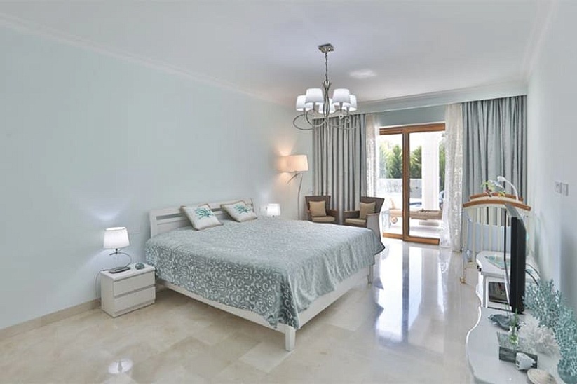 Beautiful modern villa with sea views in Nova Santa Ponsa