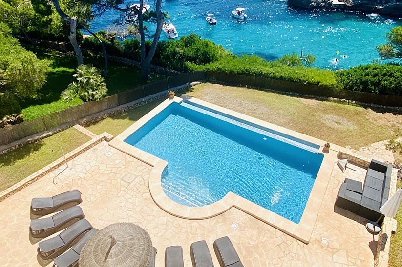 First Line 4 Bedroom Villa with Direct Sea Access and ETV Licence, Cala Dor