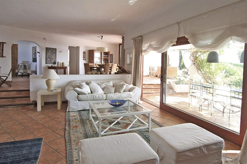 Villa with partial sea views in Sol de Mallorca