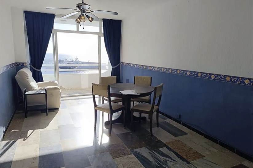 Apartment on the front line of the sea in Port Adriano, El Toro