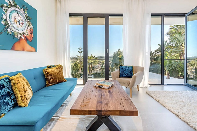 Contemporary Designer Luxury Villa with Unique Pool and Stunning Views in Santa Ponsa