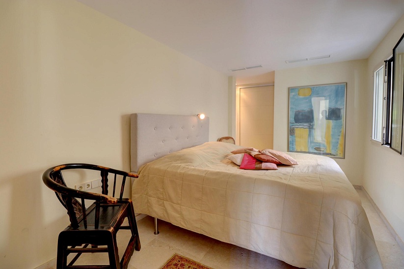 4 Bedroom apartments in Cas Català