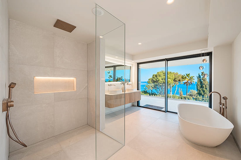 Luxury villa with fantastic sea views in Sol de Mallorca