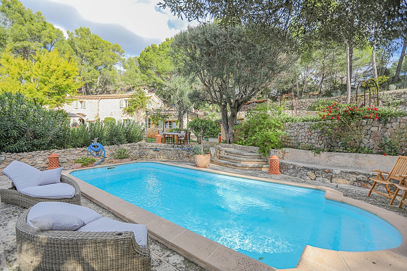 Luxurious finca with garden and swimming pools in Andratx