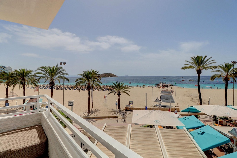 3 bedroom apartment with sea view in Magaluf